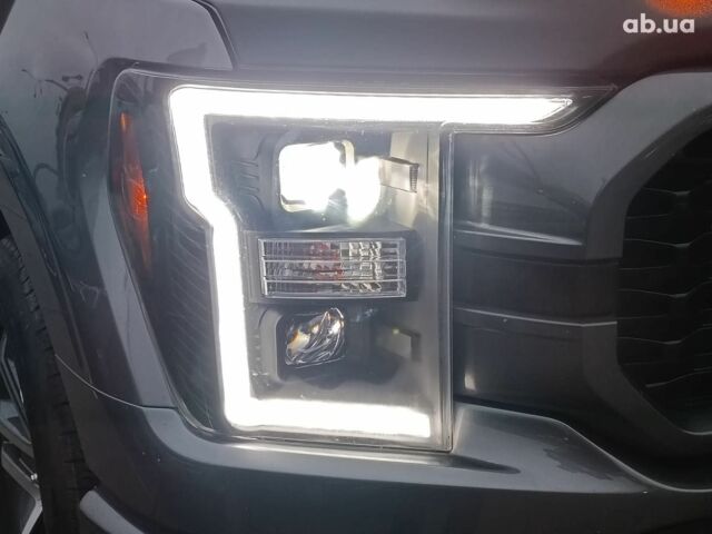 Серый Форд Ф-150, объемом двигателя 2.7 л и пробегом 185 тыс. км за 30990 $, фото 5 на Automoto.ua