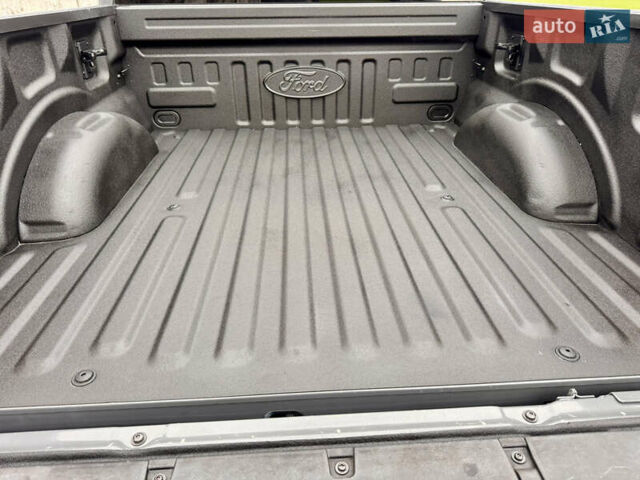 Серый Форд Ф-150, объемом двигателя 3.5 л и пробегом 129 тыс. км за 47777 $, фото 46 на Automoto.ua