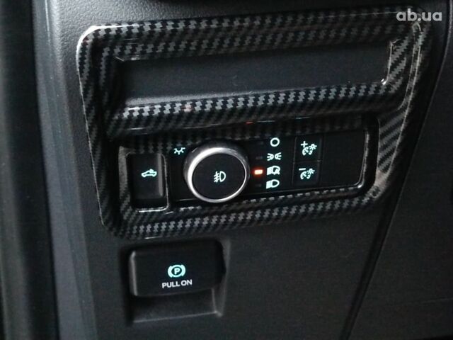 Серый Форд Ф-150, объемом двигателя 2.7 л и пробегом 185 тыс. км за 30990 $, фото 25 на Automoto.ua