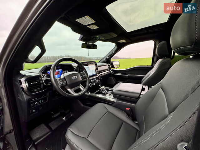 Серый Форд Ф-150, объемом двигателя 3.5 л и пробегом 129 тыс. км за 47777 $, фото 80 на Automoto.ua