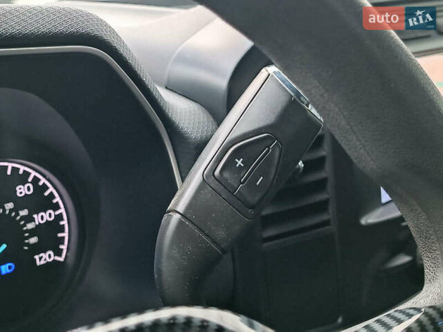 Серый Форд Ф-150, объемом двигателя 2.7 л и пробегом 185 тыс. км за 30940 $, фото 29 на Automoto.ua