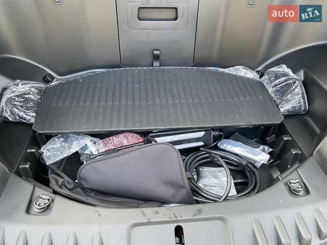 Серый Форд Ф-150, объемом двигателя 0 л и пробегом 2 тыс. км за 60300 $, фото 31 на Automoto.ua