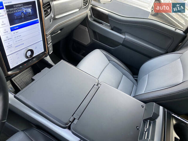 Серый Форд Ф-150, объемом двигателя 0 л и пробегом 2 тыс. км за 60300 $, фото 17 на Automoto.ua