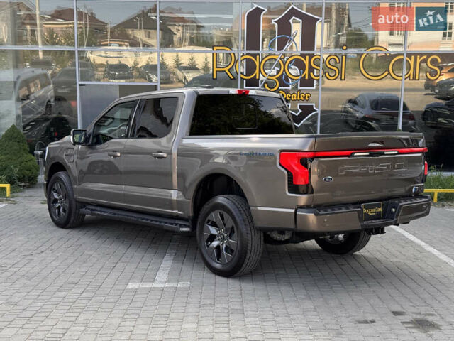 Форд Ф-150 2022 в Одессе на Automoto.ua Серый Форд Ф-150, объемом двигателя 0 л и пробегом 1 тыс. км за 56000 $, фото 6 на Automoto.ua
