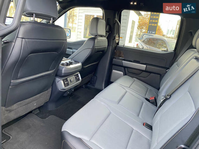 Серый Форд Ф-150, объемом двигателя 0 л и пробегом 2 тыс. км за 60300 $, фото 21 на Automoto.ua