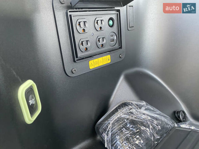 Серый Форд Ф-150, объемом двигателя 0 л и пробегом 2 тыс. км за 60300 $, фото 32 на Automoto.ua