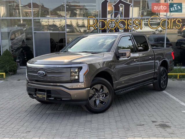 Форд Ф-150 2022 в Одессе на Automoto.ua Серый Форд Ф-150, объемом двигателя 0 л и пробегом 1 тыс. км за 56000 $, фото 4 на Automoto.ua