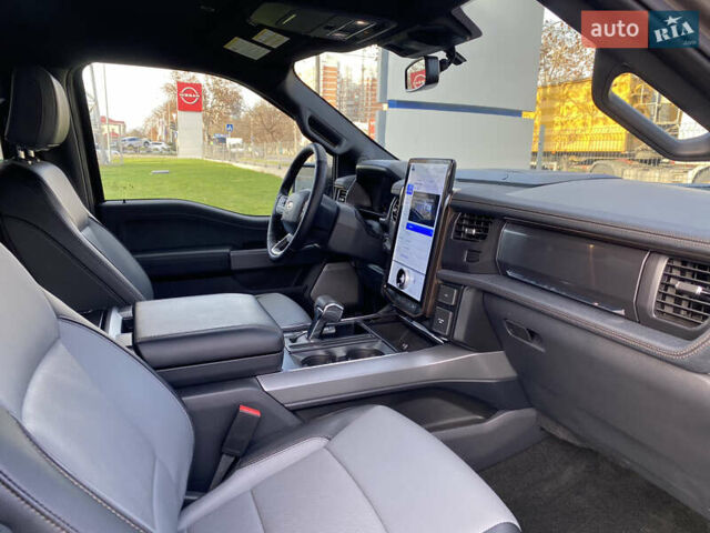 Серый Форд Ф-150, объемом двигателя 0 л и пробегом 2 тыс. км за 60300 $, фото 28 на Automoto.ua