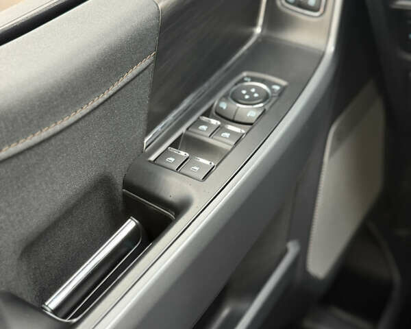 Сірий Форд Ф-150, об'ємом двигуна 0 л та пробігом 15 тис. км за 55555 $, фото 25 на Automoto.ua