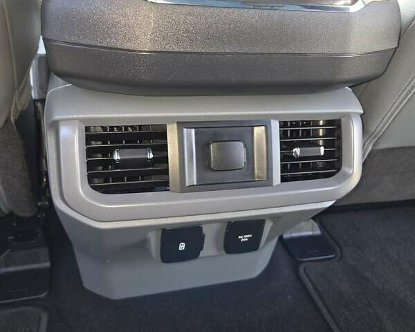 Серый Форд Ф-150, объемом двигателя 0 л и пробегом 9 тыс. км за 42000 $, фото 29 на Automoto.ua