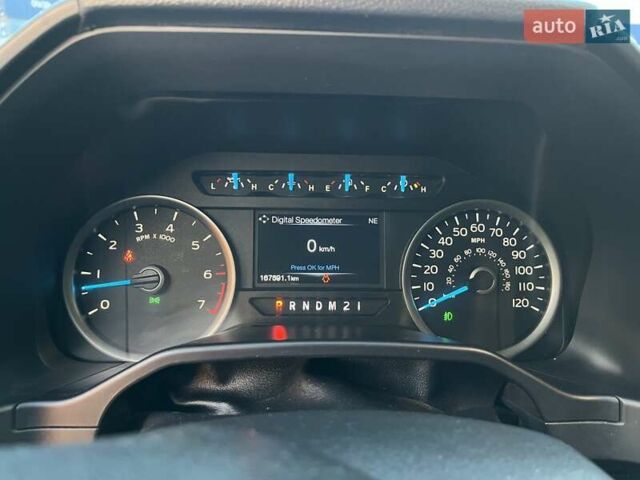 Форд Ф-150 2015 в Тернополе на Automoto.ua Синий Форд Ф-150, объемом двигателя 3.5 л и пробегом 165 тыс. км за 29500 $, фото 14 на Automoto.ua