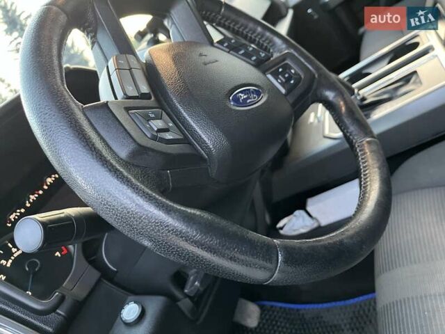 Форд Ф-150 2015 в Тернополе на Automoto.ua Синий Форд Ф-150, объемом двигателя 3.5 л и пробегом 165 тыс. км за 29500 $, фото 29 на Automoto.ua