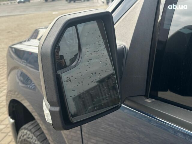 Синий Форд Ф-150, объемом двигателя 2.7 л и пробегом 245 тыс. км за 24990 $, фото 14 на Automoto.ua