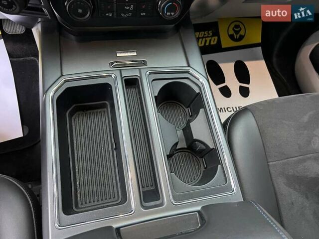 Синий Форд Ф-150, объемом двигателя 2.69 л и пробегом 157 тыс. км за 31000 $, фото 13 на Automoto.ua