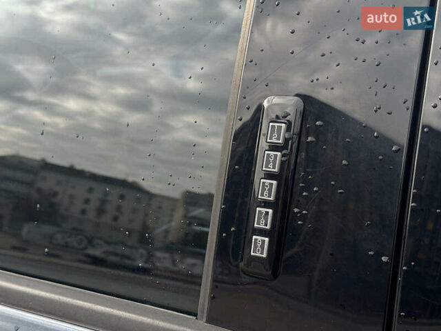 Синій Форд Ф-150, об'ємом двигуна 2.7 л та пробігом 245 тис. км за 24990 $, фото 13 на Automoto.ua