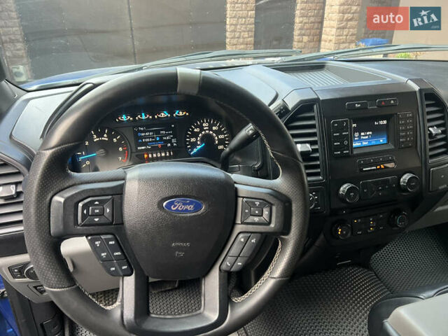 Синий Форд Ф-150, объемом двигателя 2.69 л и пробегом 220 тыс. км за 23000 $, фото 14 на Automoto.ua