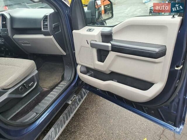 Синий Форд Ф-150, объемом двигателя 2.69 л и пробегом 352 тыс. км за 21900 $, фото 23 на Automoto.ua