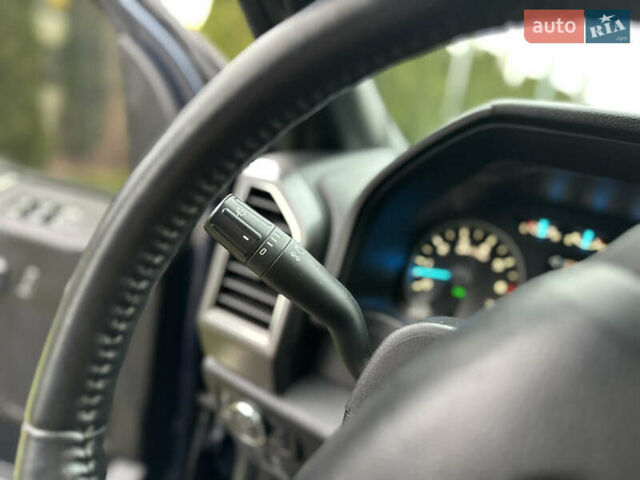 Синий Форд Ф-150, объемом двигателя 5 л и пробегом 220 тыс. км за 22900 $, фото 68 на Automoto.ua