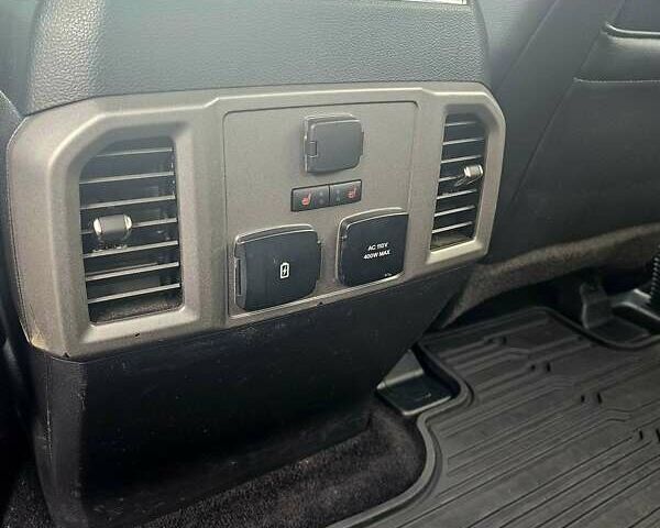 Форд Ф-150 2017 в Киеве на Automoto.ua Синий Форд Ф-150, объемом двигателя 3.5 л и пробегом 55 тыс. км за 54000 $, фото 27 на Automoto.ua