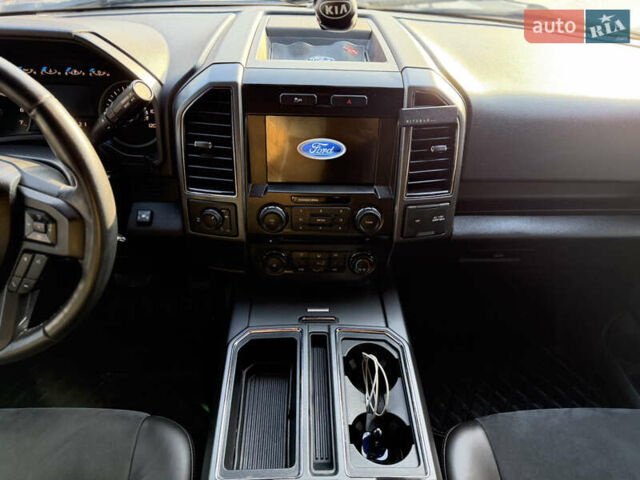 Синій Форд Ф-150, об'ємом двигуна 5 л та пробігом 222 тис. км за 21500 $, фото 42 на Automoto.ua