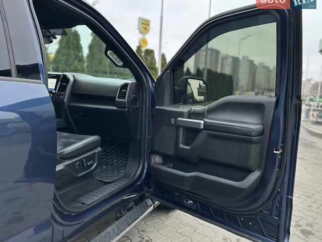 Синий Форд Ф-150, объемом двигателя 5 л и пробегом 220 тыс. км за 22900 $, фото 47 на Automoto.ua