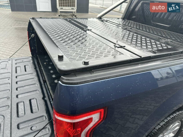 Синий Форд Ф-150, объемом двигателя 4.95 л и пробегом 222 тыс. км за 23500 $, фото 5 на Automoto.ua