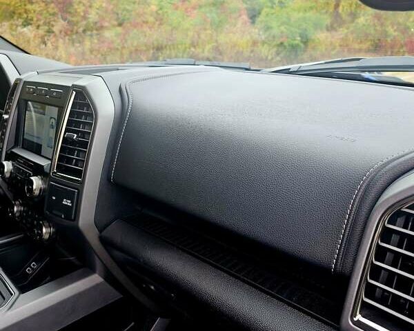 Форд Ф-150 2017 в Киеве на Automoto.ua Синий Форд Ф-150, объемом двигателя 3.5 л и пробегом 55 тыс. км за 54000 $, фото 15 на Automoto.ua