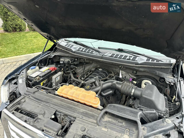 Синий Форд Ф-150, объемом двигателя 5 л и пробегом 220 тыс. км за 22900 $, фото 31 на Automoto.ua