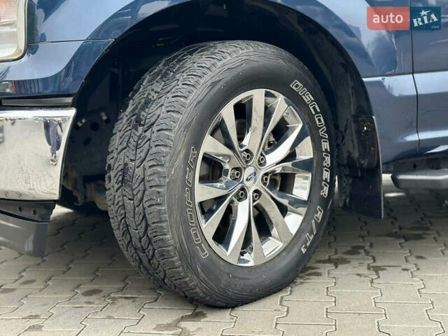 Синий Форд Ф-150, объемом двигателя 5 л и пробегом 220 тыс. км за 22900 $, фото 26 на Automoto.ua