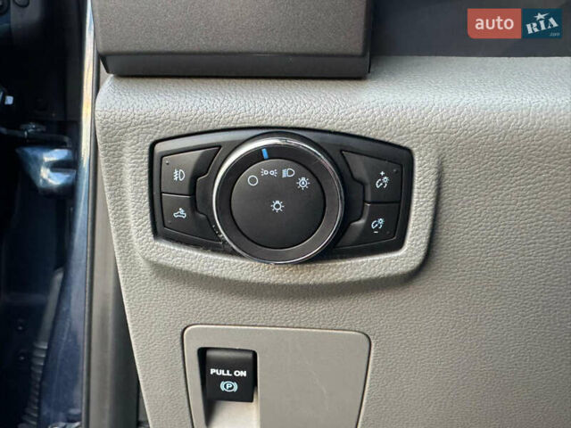 Синий Форд Ф-150, объемом двигателя 3.34 л и пробегом 157 тыс. км за 25900 $, фото 6 на Automoto.ua