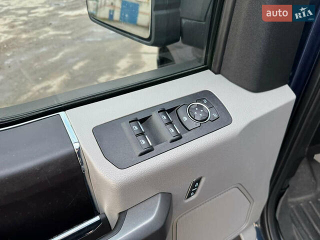 Синий Форд Ф-150, объемом двигателя 3.34 л и пробегом 157 тыс. км за 25900 $, фото 11 на Automoto.ua