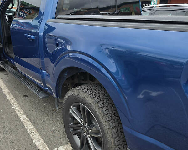 Синий Форд Ф-150, объемом двигателя 2.7 л и пробегом 48 тыс. км за 54800 $, фото 6 на Automoto.ua