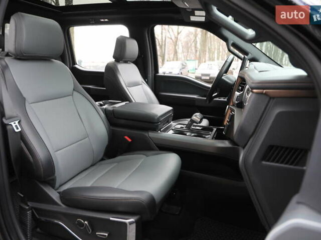 Синий Форд Ф-150, объемом двигателя 0 л и пробегом 49 тыс. км за 49999 $, фото 10 на Automoto.ua