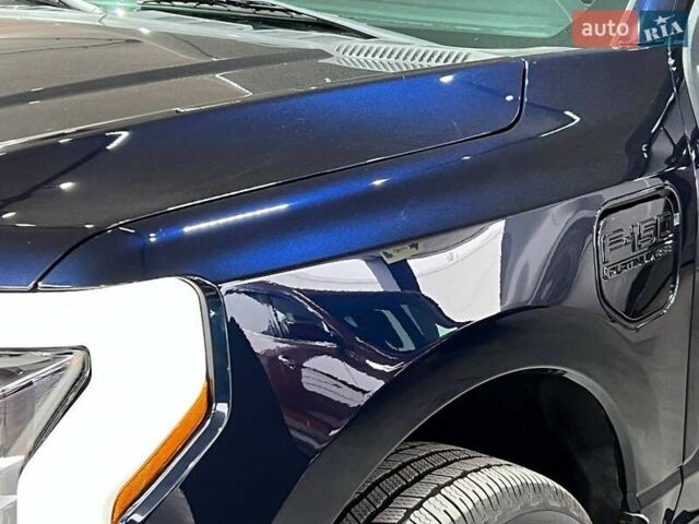 Синий Форд Ф-150, объемом двигателя 0 л и пробегом 32 тыс. км за 57500 $, фото 52 на Automoto.ua