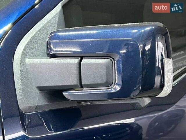 Синий Форд Ф-150, объемом двигателя 0 л и пробегом 32 тыс. км за 57500 $, фото 103 на Automoto.ua