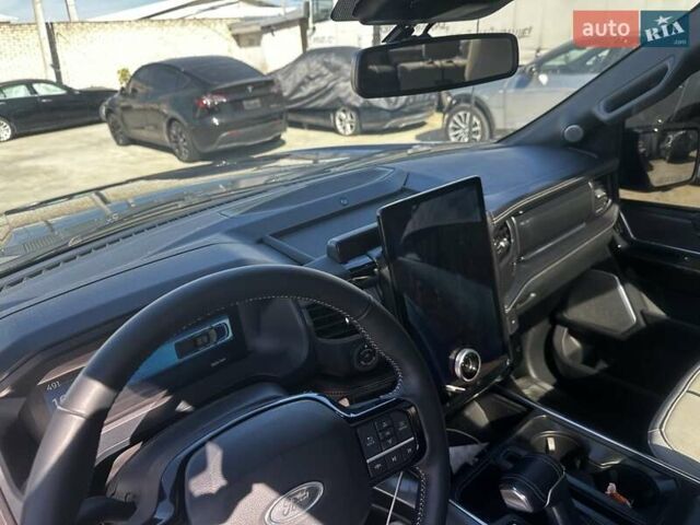 Форд Ф-150 2023 в Киеве на Automoto.ua Синий Форд Ф-150, объемом двигателя 0 л и пробегом 6 тыс. км за 61500 $, фото 13 на Automoto.ua