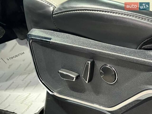 Синий Форд Ф-150, объемом двигателя 0 л и пробегом 32 тыс. км за 57500 $, фото 25 на Automoto.ua