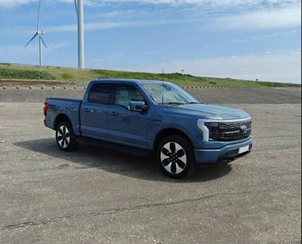 Форд Ф-150 2023 в Киеве на Automoto.ua Синий Форд Ф-150, объемом двигателя 0 л и пробегом 15 тыс. км за 110951 $, фото 2 на Automoto.ua