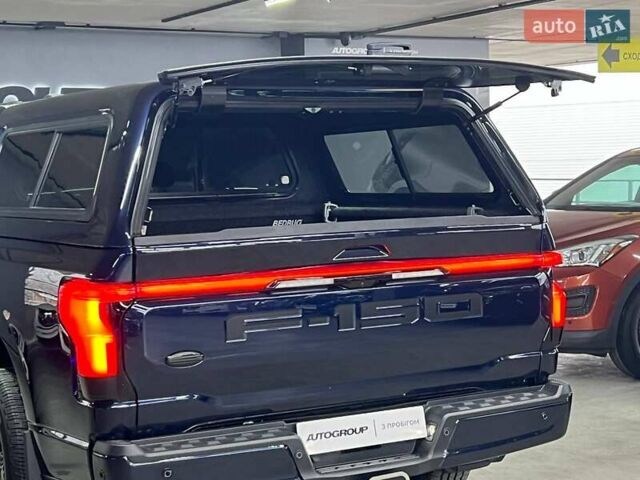 Синий Форд Ф-150, объемом двигателя 0 л и пробегом 32 тыс. км за 57500 $, фото 62 на Automoto.ua