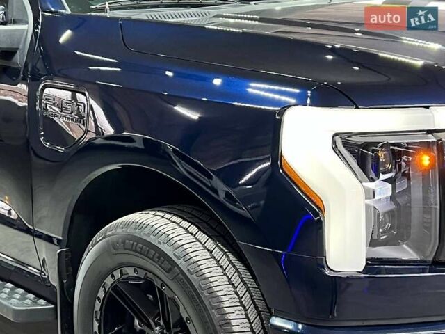 Синий Форд Ф-150, объемом двигателя 0 л и пробегом 32 тыс. км за 57500 $, фото 3 на Automoto.ua