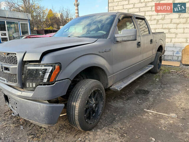 Зеленый Форд Ф-150, объемом двигателя 5.41 л и пробегом 190 тыс. км за 5500 $, фото 6 на Automoto.ua