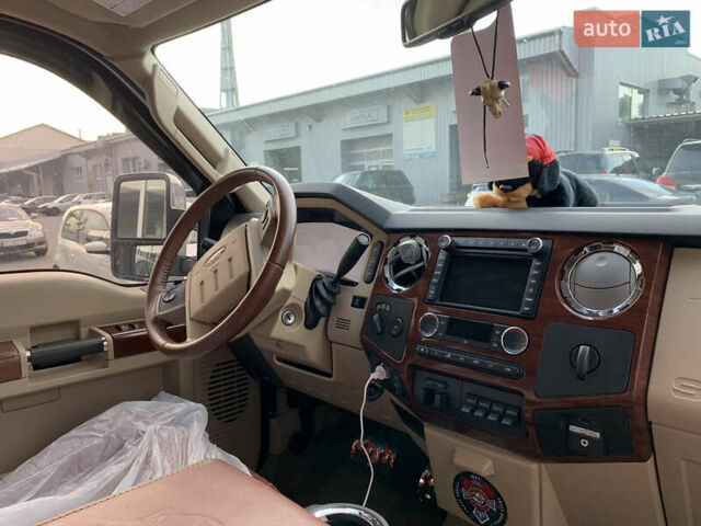 Білий Форд Ф-250, об'ємом двигуна 6.4 л та пробігом 37 тис. км за 38000 $, фото 7 на Automoto.ua