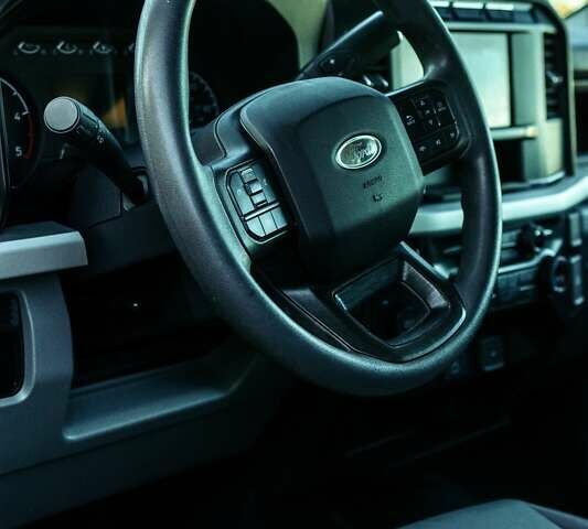 Білий Форд Ф-250, об'ємом двигуна 6.7 л та пробігом 20 тис. км за 58000 $, фото 33 на Automoto.ua