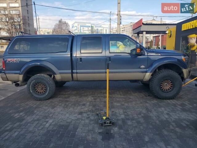 Синий Форд Ф-250, объемом двигателя 6.7 л и пробегом 165 тыс. км за 42000 $, фото 19 на Automoto.ua