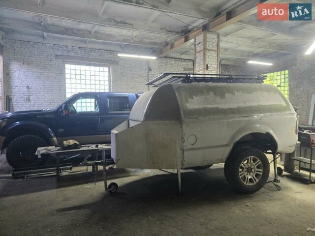 Синій Форд Ф-250, об'ємом двигуна 6.7 л та пробігом 165 тис. км за 30000 $, фото 13 на Automoto.ua