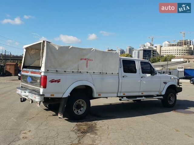 Белый Форд Ф-350, объемом двигателя 7.3 л и пробегом 150 тыс. км за 15900 $, фото 3 на Automoto.ua