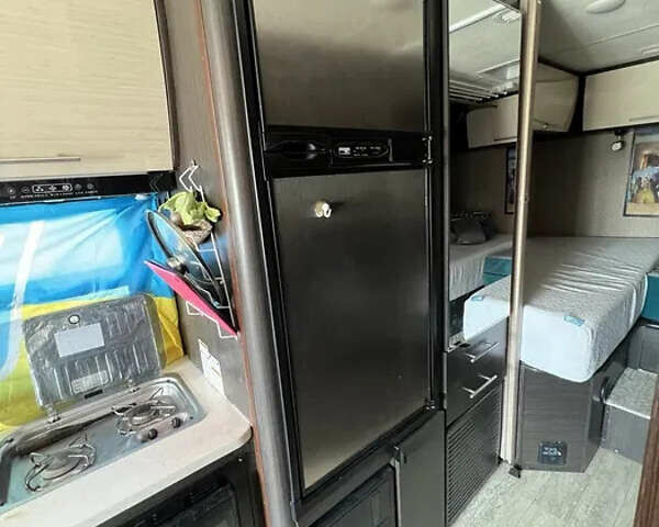 Белый Форд F-530, объемом двигателя 7.4 л и пробегом 35 тыс. км за 68000 $, фото 7 на Automoto.ua
