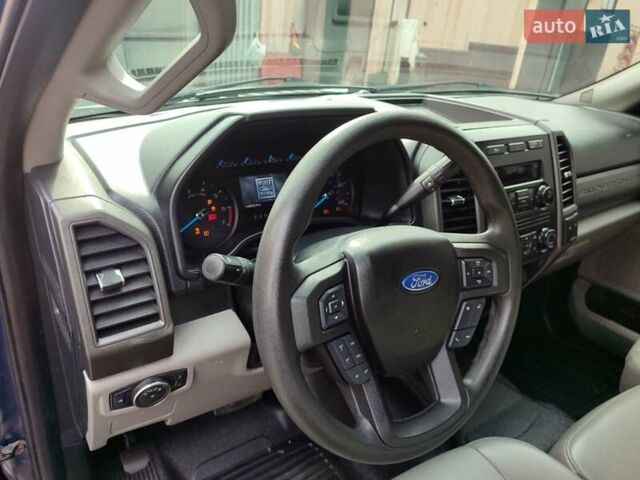Синий Форд Ф-550, объемом двигателя 6 л и пробегом 144 тыс. км за 49900 $, фото 23 на Automoto.ua
