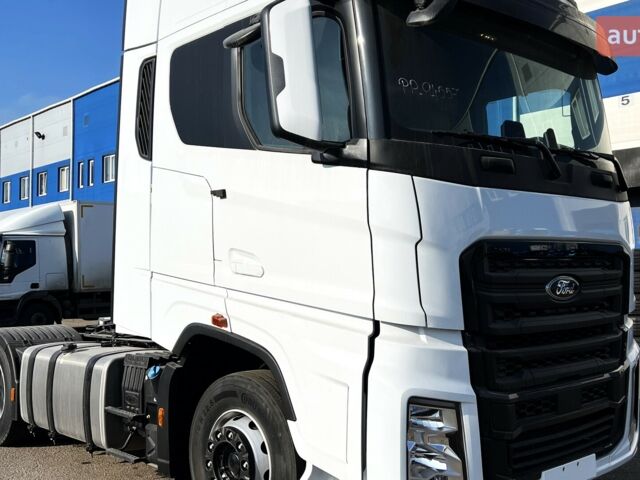 Форд F-Max, объемом двигателя 12.7 л и пробегом 0 тыс. км за 122799 $, фото 2 на Automoto.ua