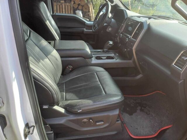 Форд F-Series 2016 в Днепре (Днепропетровске) на Automoto.ua Белый Форд F-Series, объемом двигателя 2.7 л и пробегом 200 тыс. км за 20000 $, фото 10 на Automoto.ua